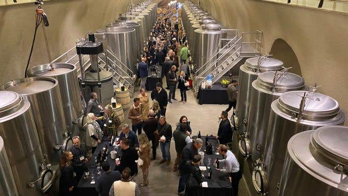 The crowd tasting wines at the 2024 Napa Valley Premiere